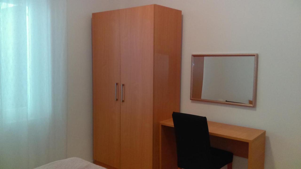 Apartman Borna Starigrad Paklenica Εξωτερικό φωτογραφία